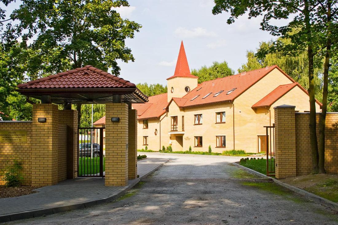 Uroczysko Porszewice - Osrodek Konferencyjno-Rekolekcyjny 호텔 파비아니체 외부 사진